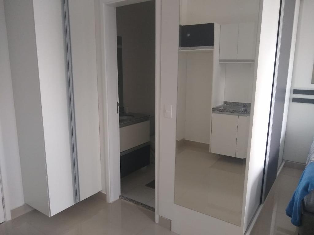 Apartamento para alugar com 1 quarto, 37m² - Foto 7