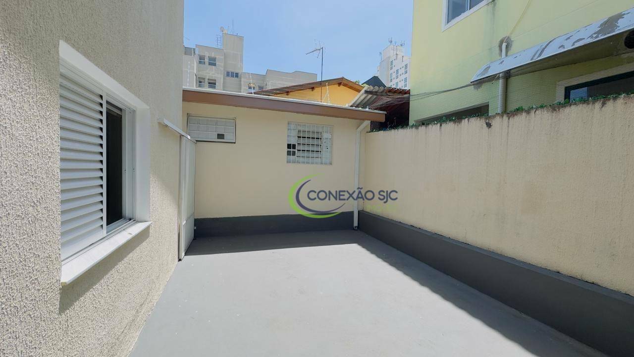 Sobrado à venda com 2 quartos, 248m² - Foto 20