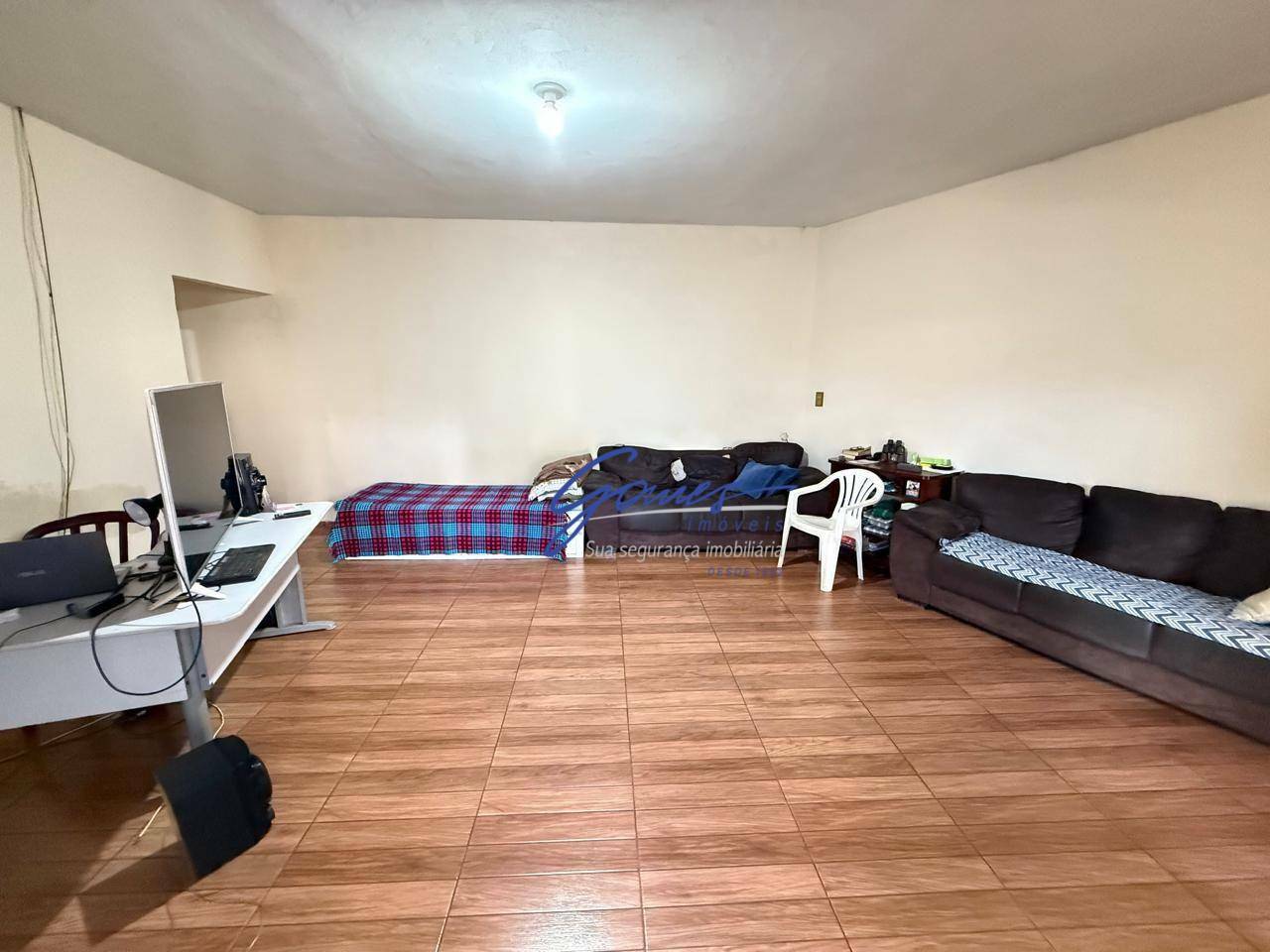 Casa à venda com 2 quartos, 110m² - Foto 3