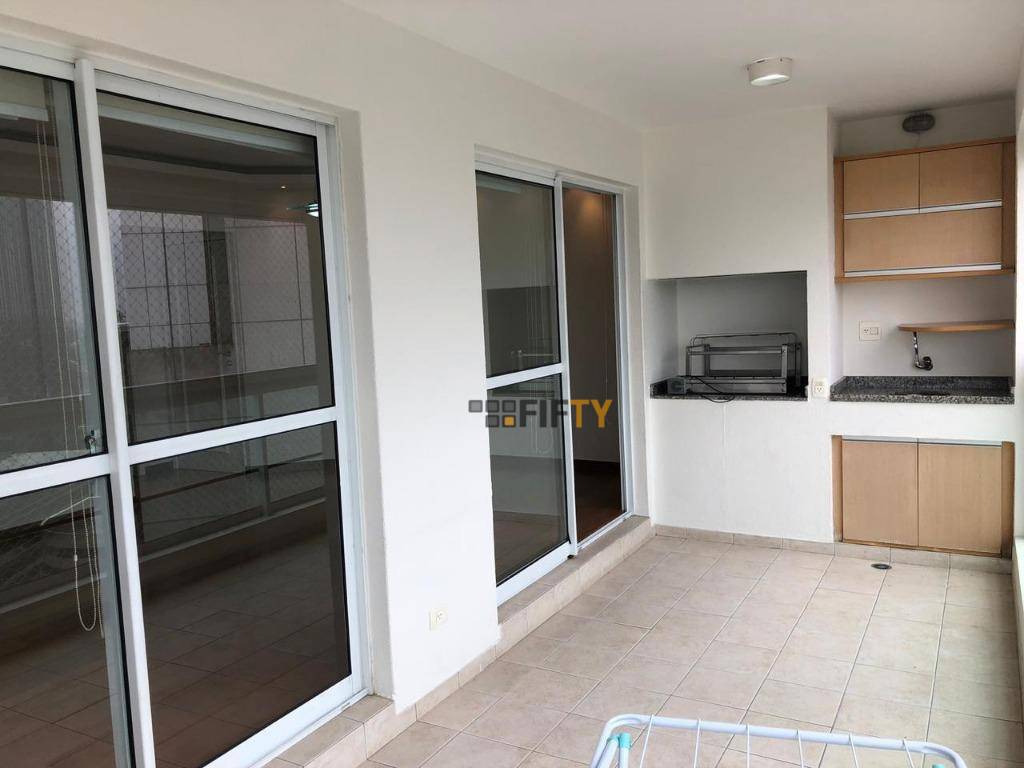 Apartamento para alugar com 3 quartos, 112m² - Foto 2