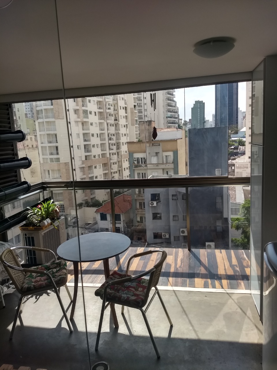 Apartamento à venda com 2 quartos, 74m² - Foto 2