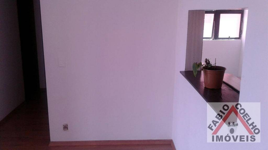 Apartamento à venda com 2 quartos, 55m² - Foto 2