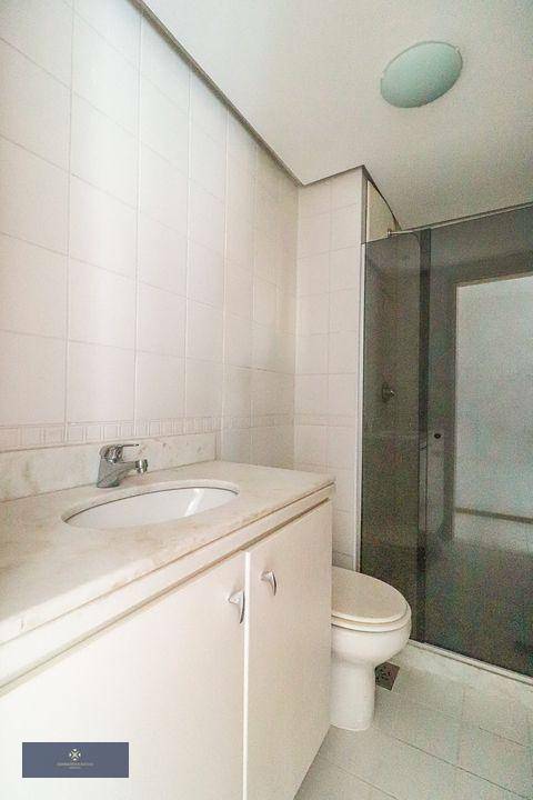 Apartamento à venda com 3 quartos, 81m² - Foto 29