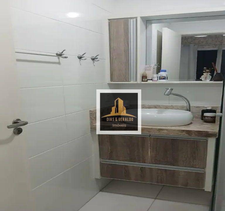 Apartamento à venda com 3 quartos, 65m² - Foto 12