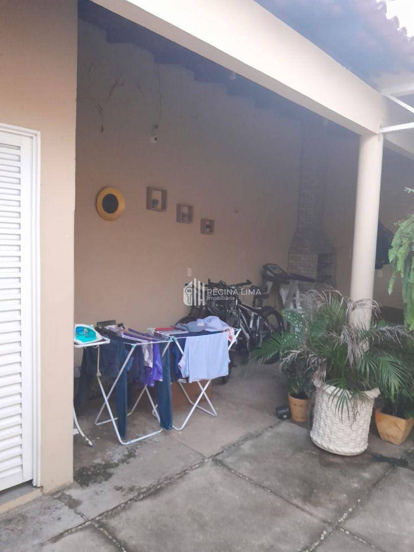 Casa à venda com 3 quartos, 200M2 - Foto 20