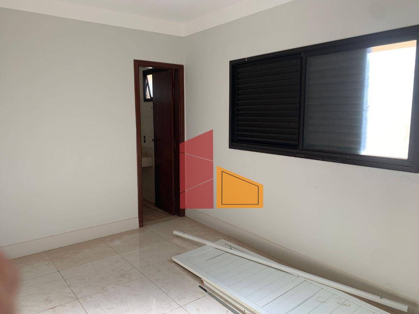 Apartamento à venda com 3 quartos, 102m² - Foto 12