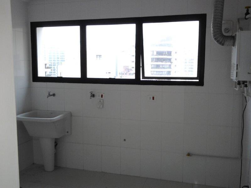 Apartamento para alugar com 4 quartos, 287m² - Foto 15