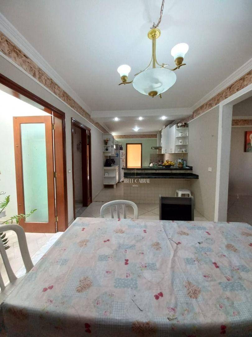 Casa à venda com 3 quartos, 162m² - Foto 10