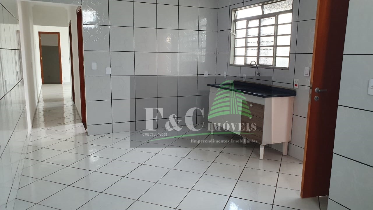 Casa para alugar com 2 quartos, 125m² - Foto 14