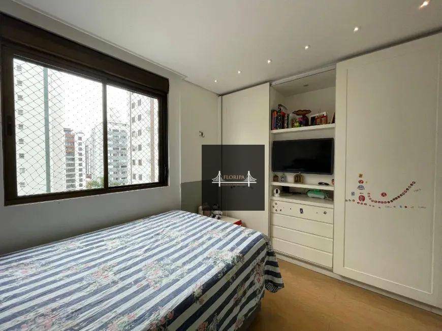 Apartamento à venda com 4 quartos, 131m² - Foto 27