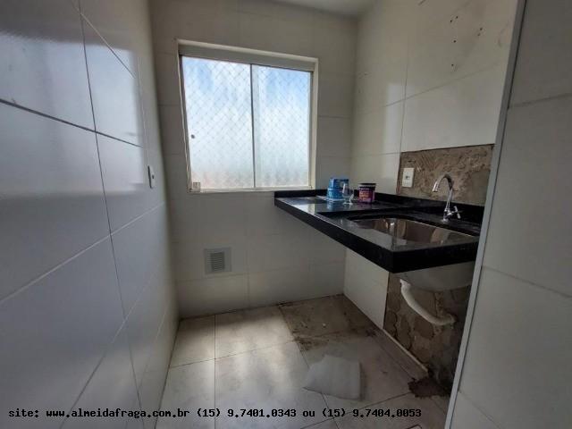 Apartamento à venda com 2 quartos, 66m² - Foto 17