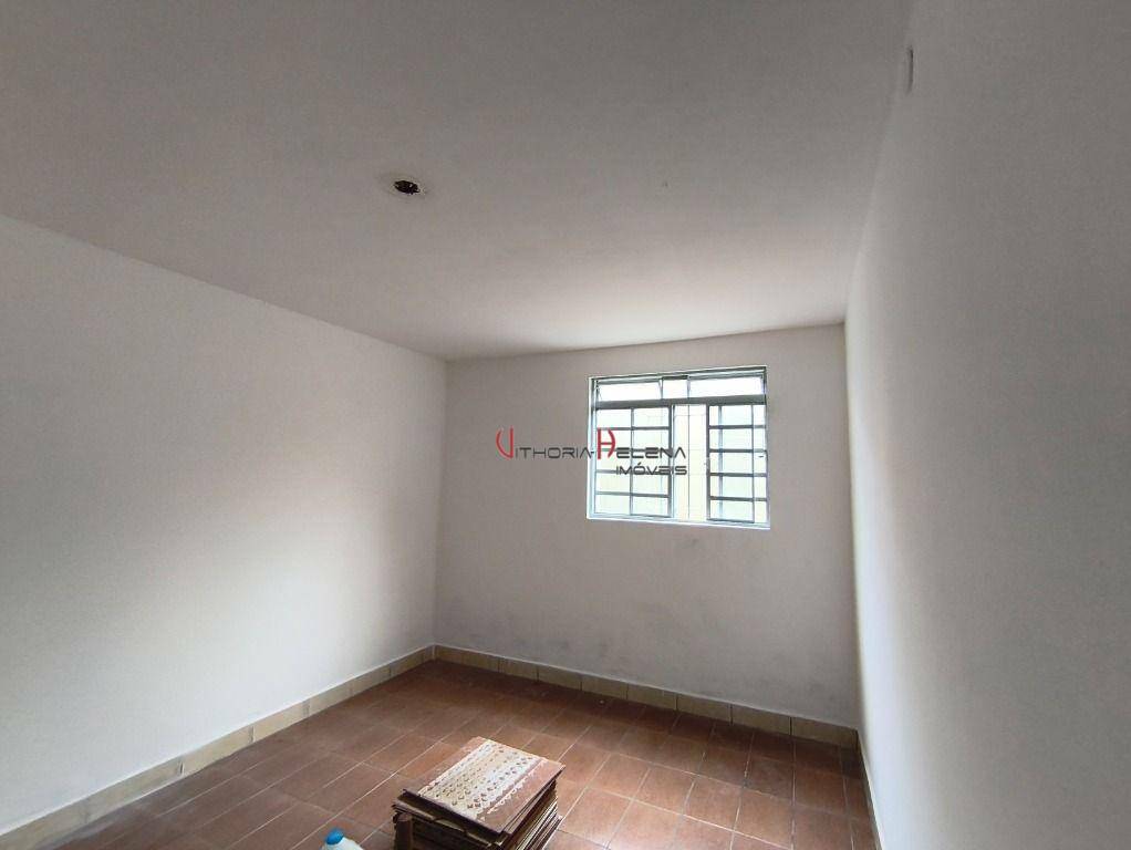 Casa para alugar com 3 quartos, 130m² - Foto 16