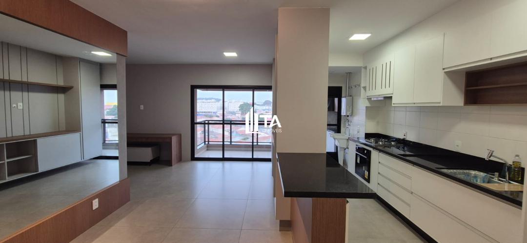 Apartamento à venda com 2 quartos, 83m² - Foto 1