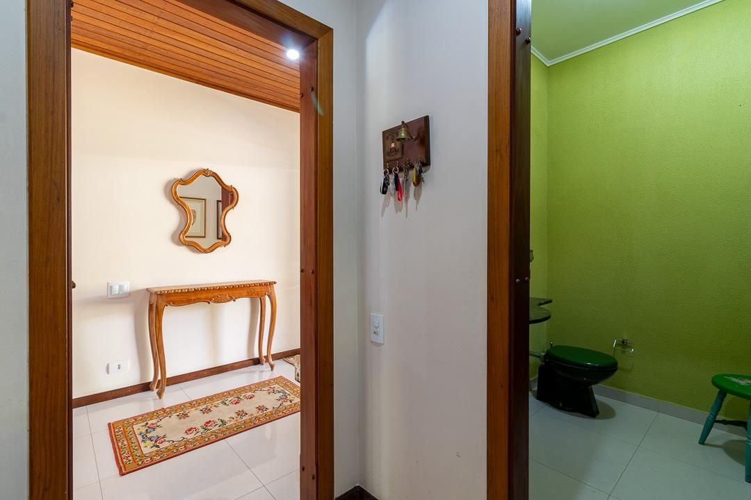 Casa de Condomínio à venda com 4 quartos, 350m² - Foto 24