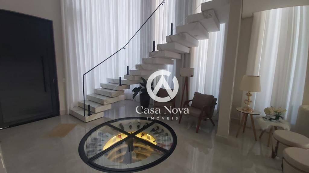 Casa à venda com 3 quartos, 320m² - Foto 7