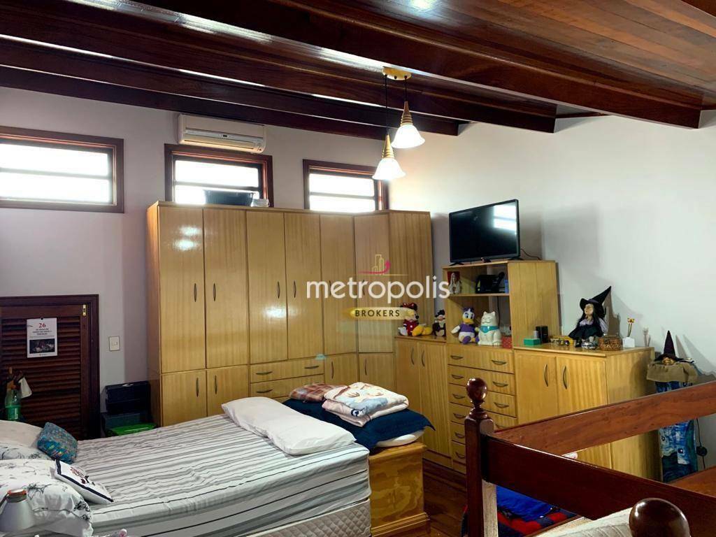 Sobrado à venda com 3 quartos, 242m² - Foto 23