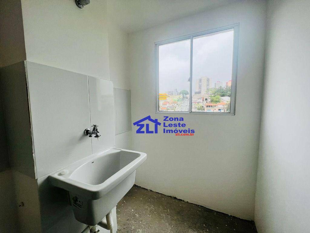 Apartamento à venda com 2 quartos, 36m² - Foto 13