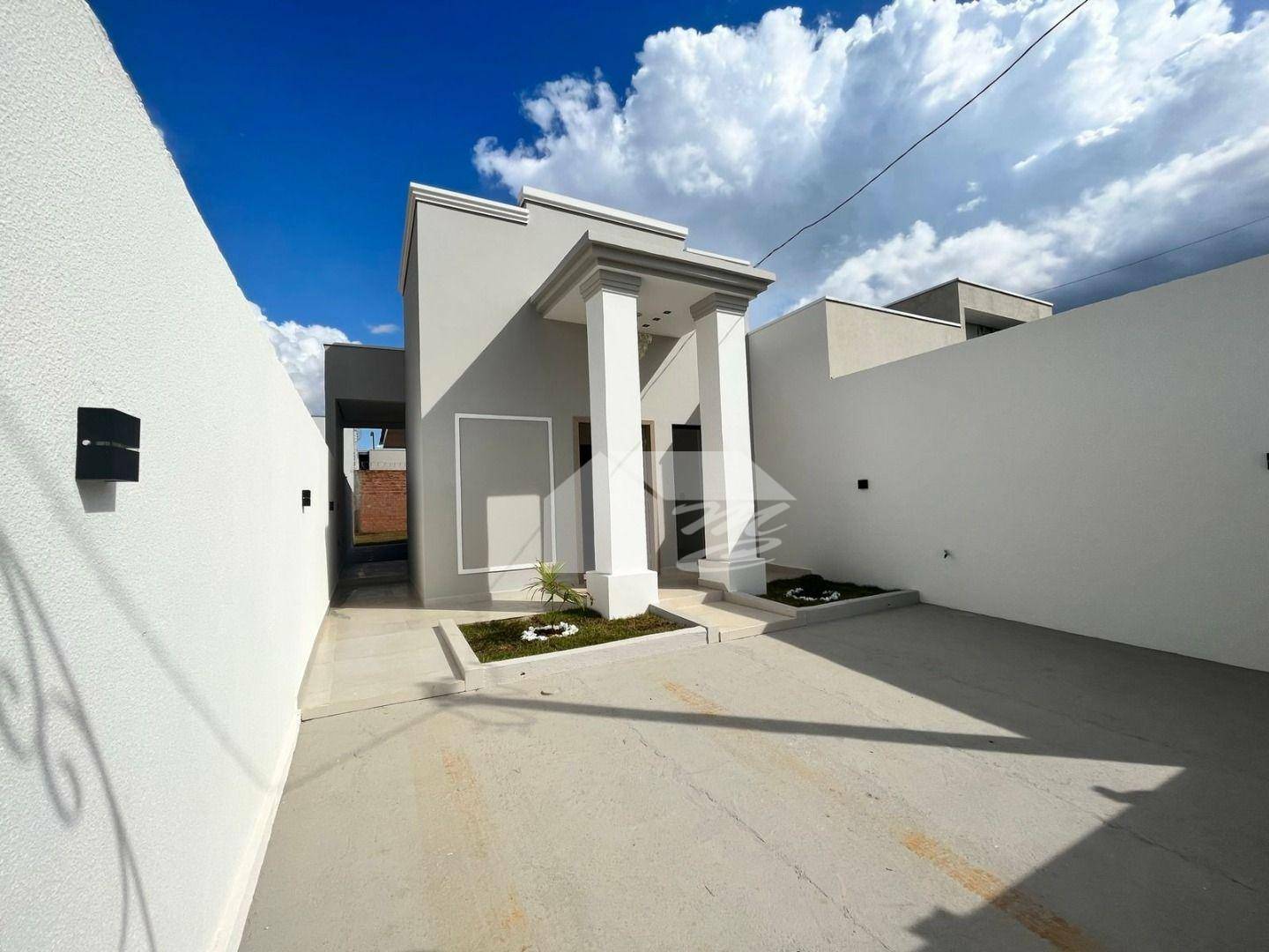 Casa à venda e aluguel com 2 quartos, 65m² - Foto 15