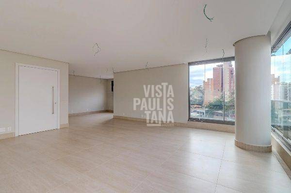 Apartamento à venda com 3 quartos, 200m² - Foto 2