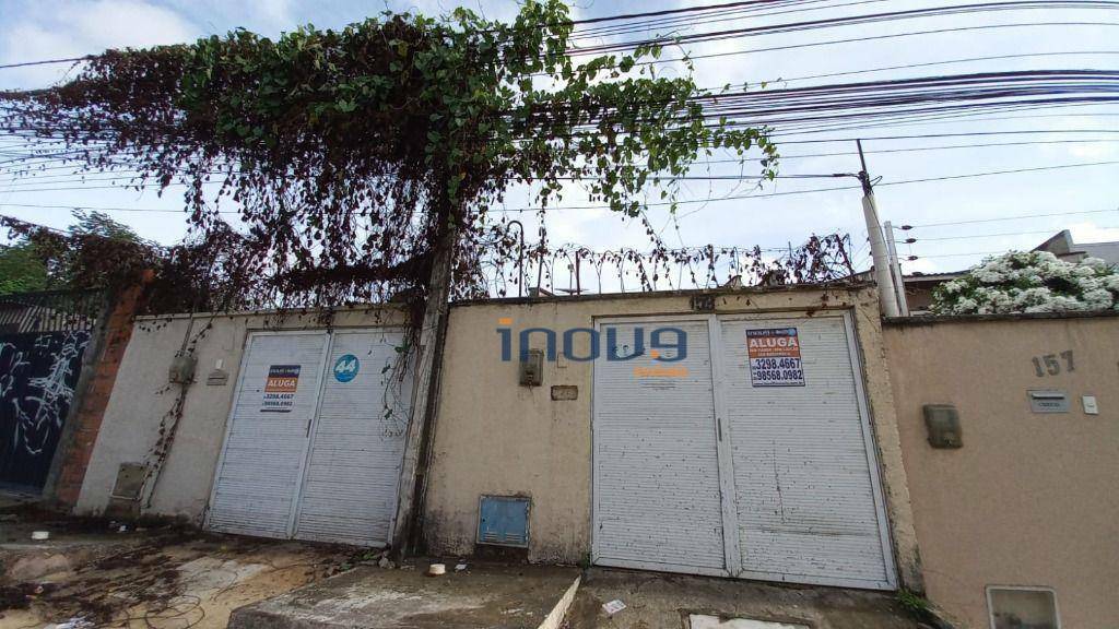Casa para alugar com 2 quartos, 100m² - Foto 1