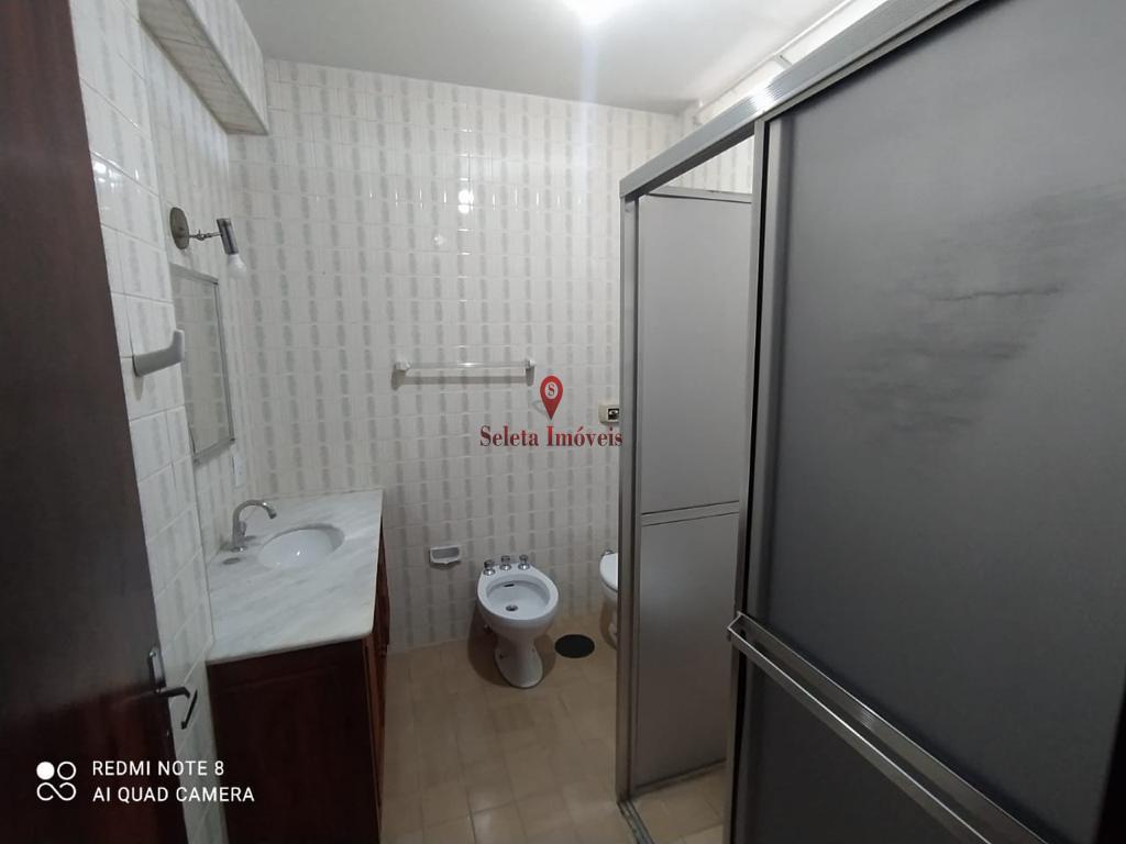 Apartamento à venda com 3 quartos, 210m² - Foto 13