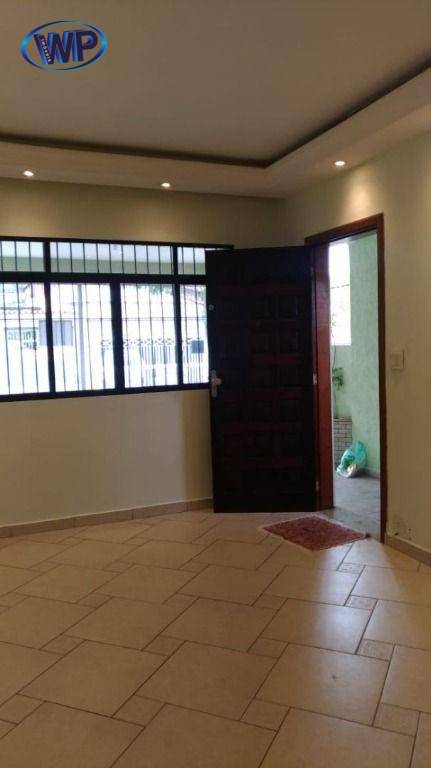 Sobrado à venda com 2 quartos, 122m² - Foto 2