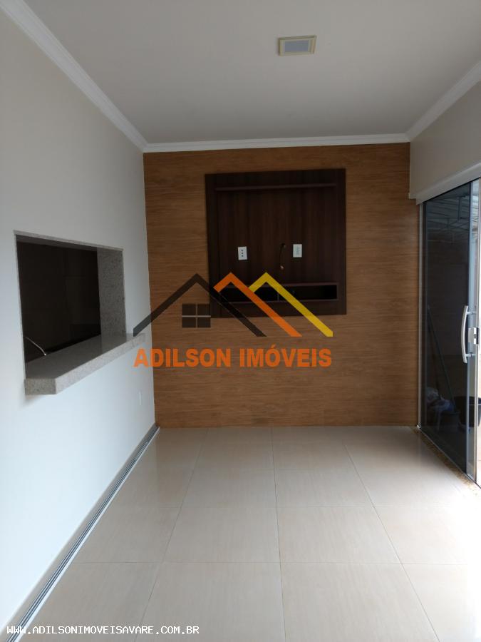 Casa à venda com 3 quartos, 250m² - Foto 12