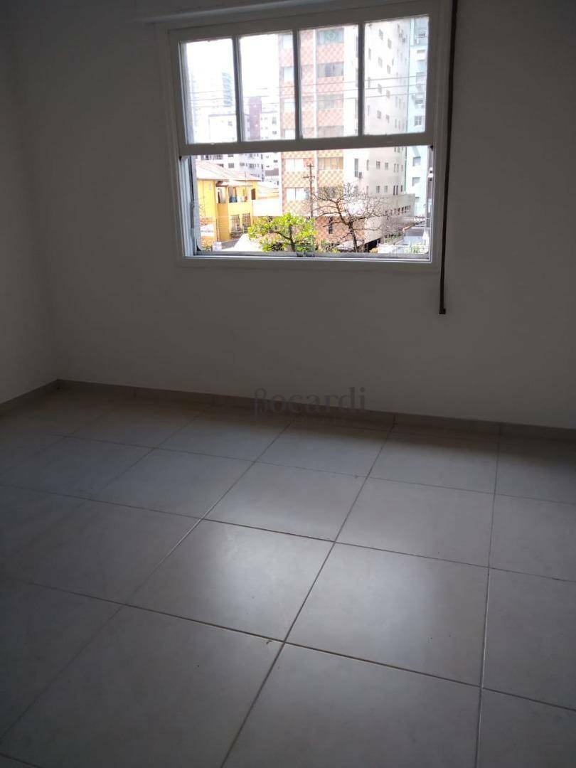 Apartamento à venda com 2 quartos, 80m² - Foto 7