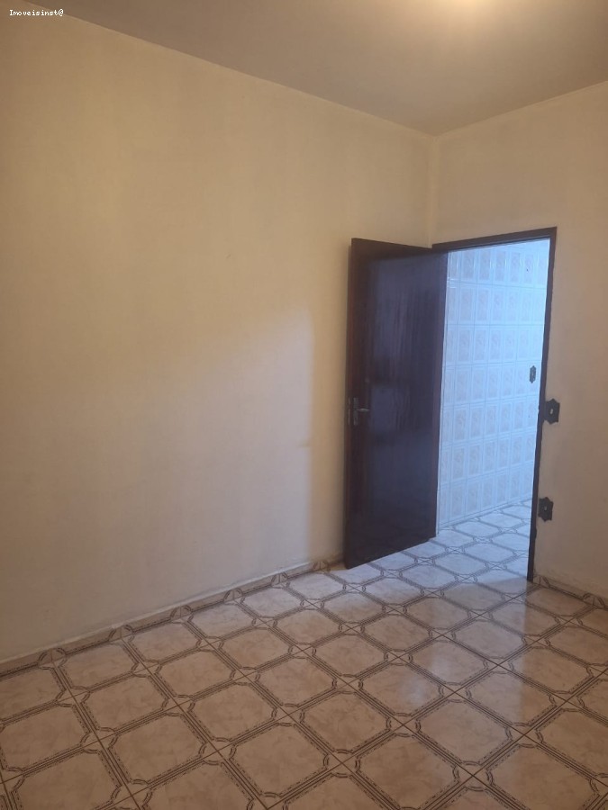 Casa à venda com 3 quartos, 130m² - Foto 17
