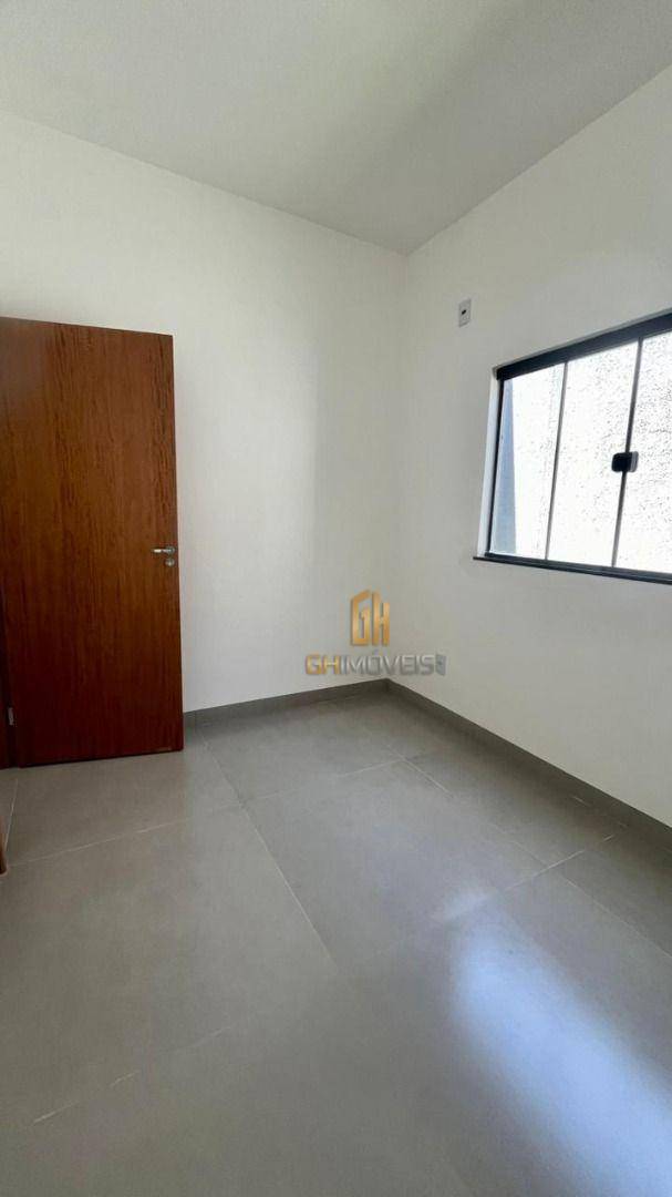 Casa à venda com 3 quartos, 100m² - Foto 7