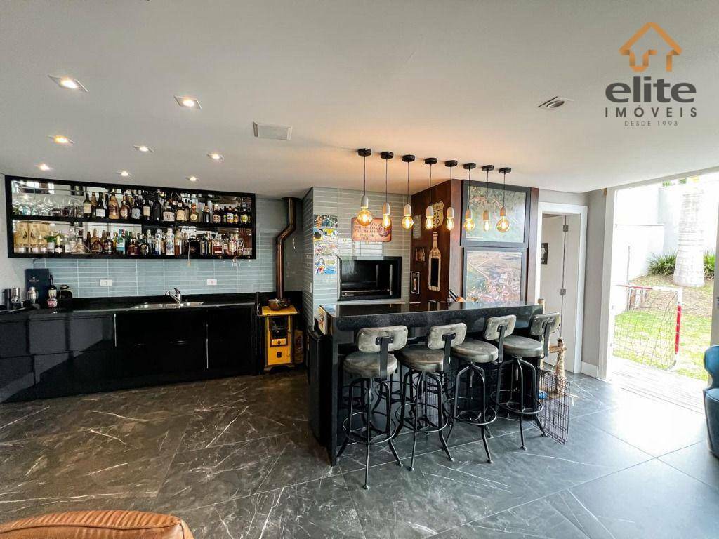 Casa de Condomínio à venda com 4 quartos, 600m² - Foto 6