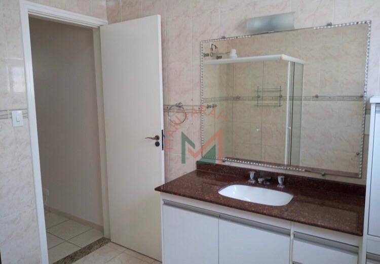 Casa à venda com 3 quartos, 176m² - Foto 14