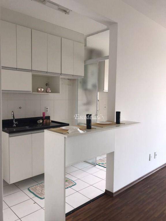 Apartamento à venda com 2 quartos, 62m² - Foto 7