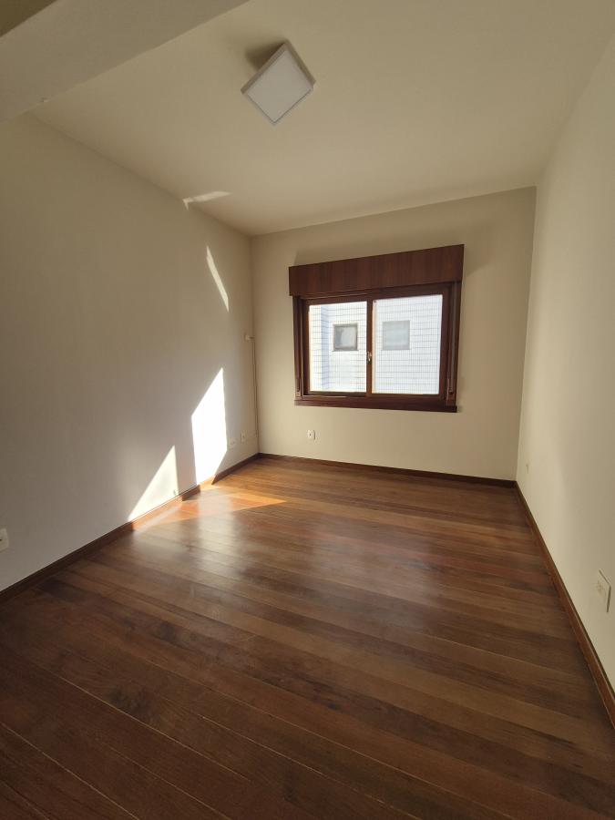 Apartamento à venda com 2 quartos, 84m² - Foto 6