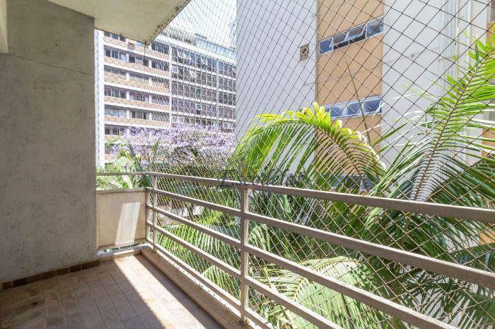 Apartamento à venda com 3 quartos, 220m² - Foto 10