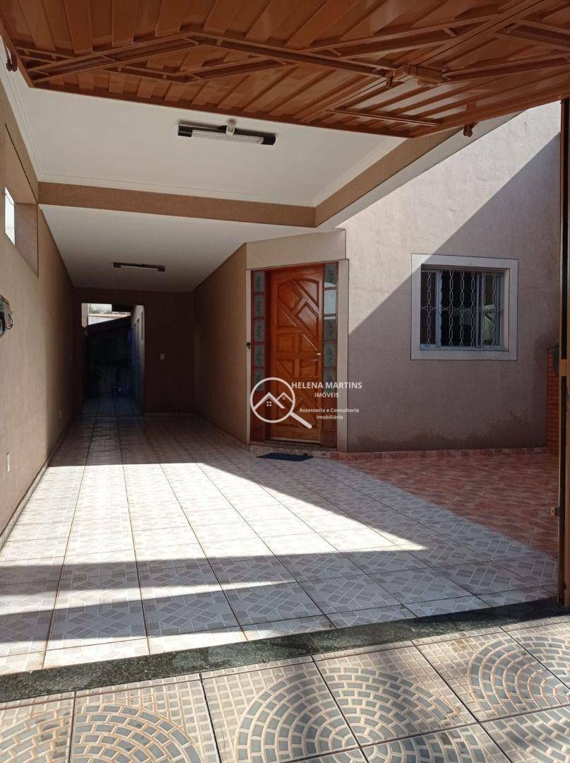 Sobrado à venda com 3 quartos, 173m² - Foto 1