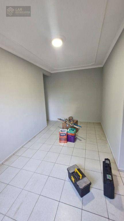 Apartamento para alugar com 2 quartos, 49m² - Foto 2
