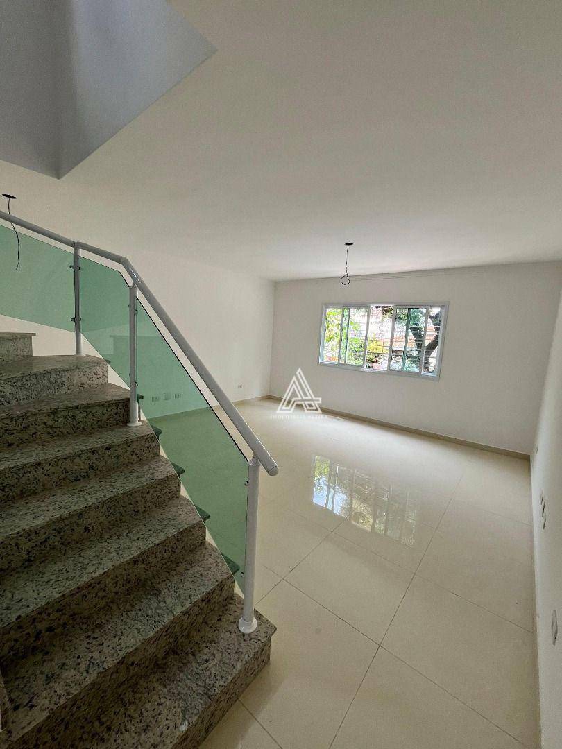 Sobrado à venda com 3 quartos, 215m² - Foto 30