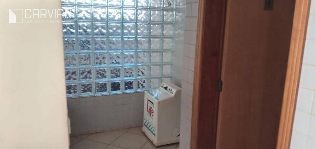 Apartamento à venda com 4 quartos, 321m² - Foto 9