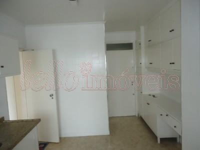 Apartamento para alugar com 3 quartos, 120m² - Foto 17