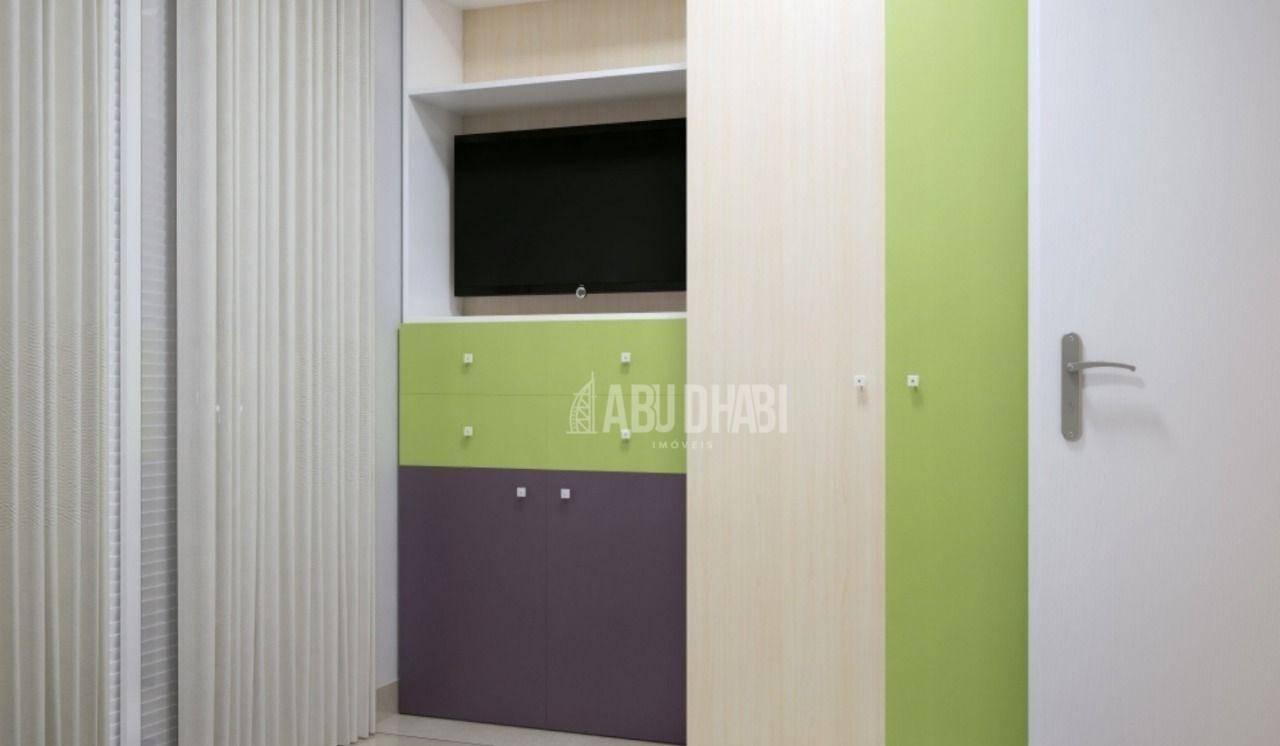 Apartamento à venda com 2 quartos, 70m² - Foto 4