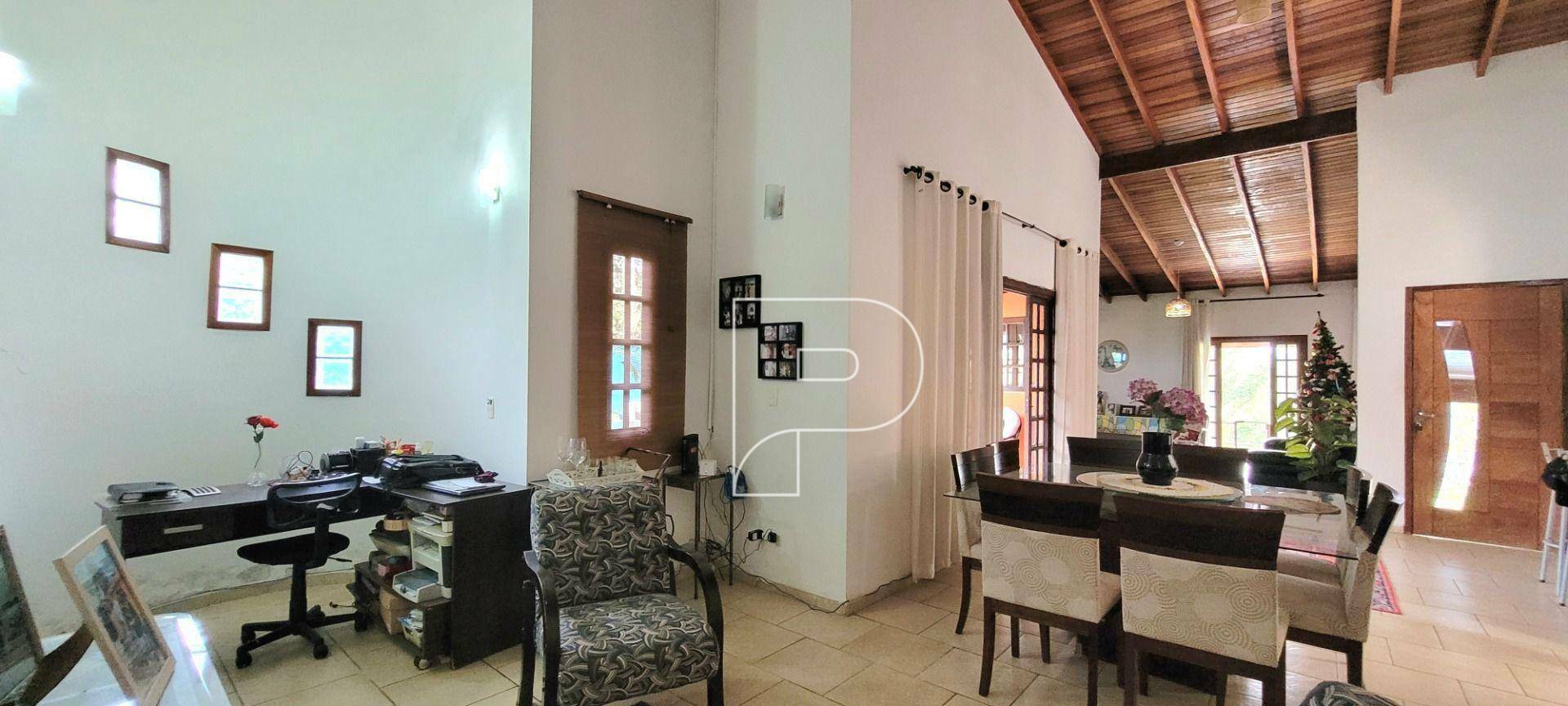 Casa de Condomínio para alugar com 4 quartos, 231m² - Foto 9