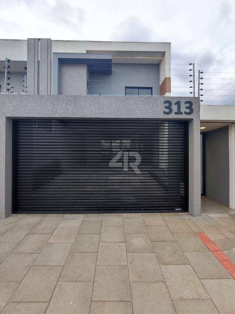 Sobrado à venda com 3 quartos, 207m² - Foto 1