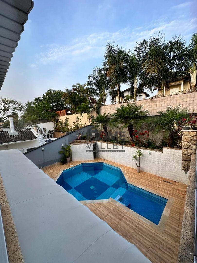 Casa de Condomínio à venda com 4 quartos, 465m² - Foto 4