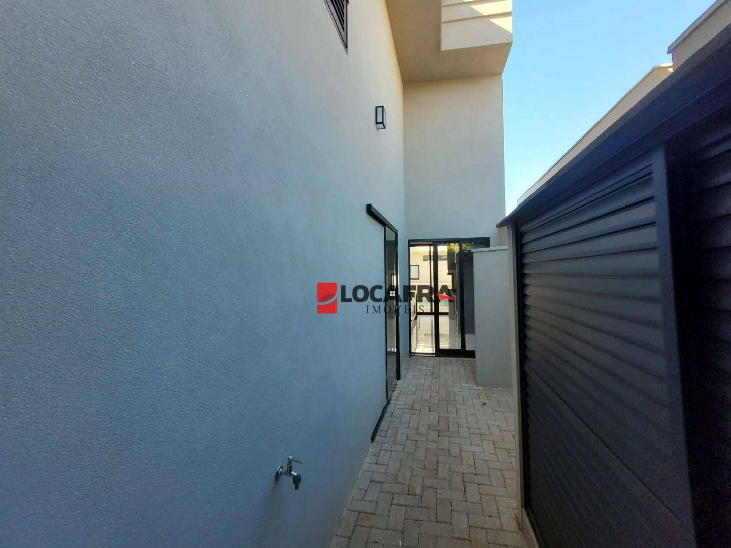 Casa à venda com 3 quartos, 236m² - Foto 12