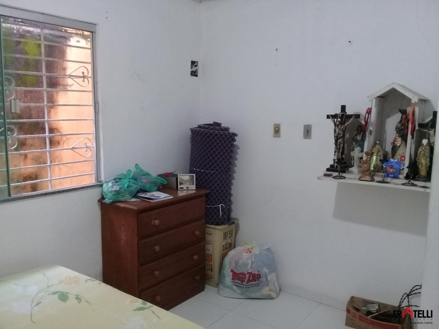 Casa à venda com 4 quartos, 200m² - Foto 21