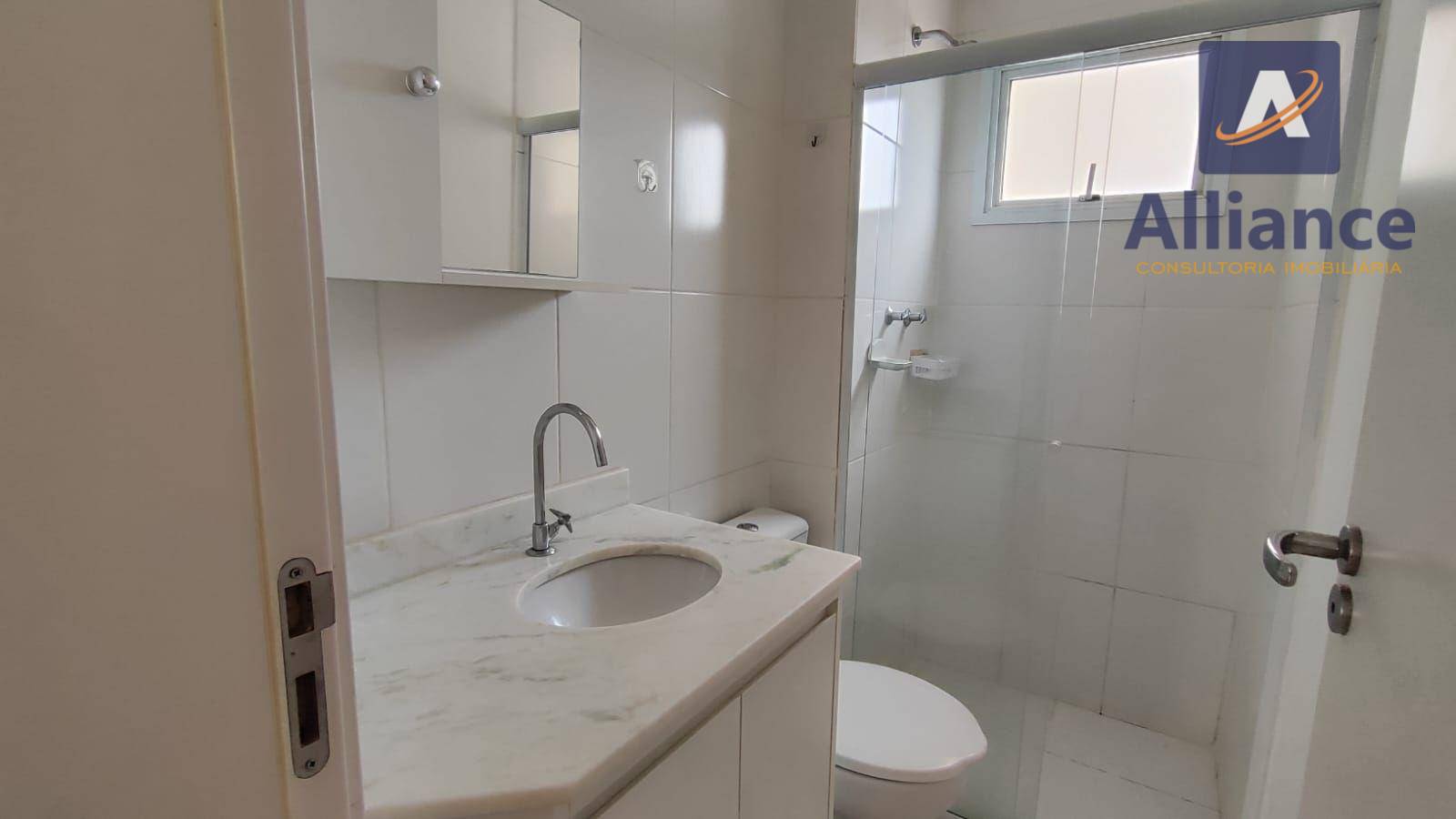 Apartamento para alugar com 3 quartos, 72m² - Foto 8