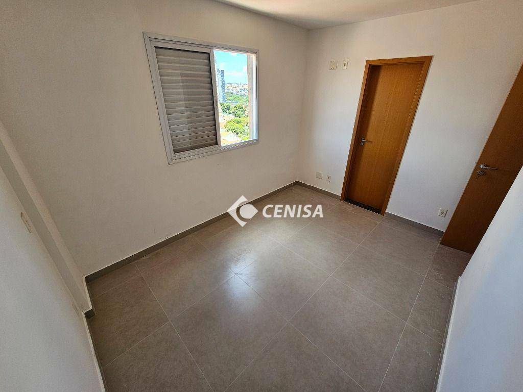 Cobertura para alugar com 3 quartos, 163m² - Foto 12