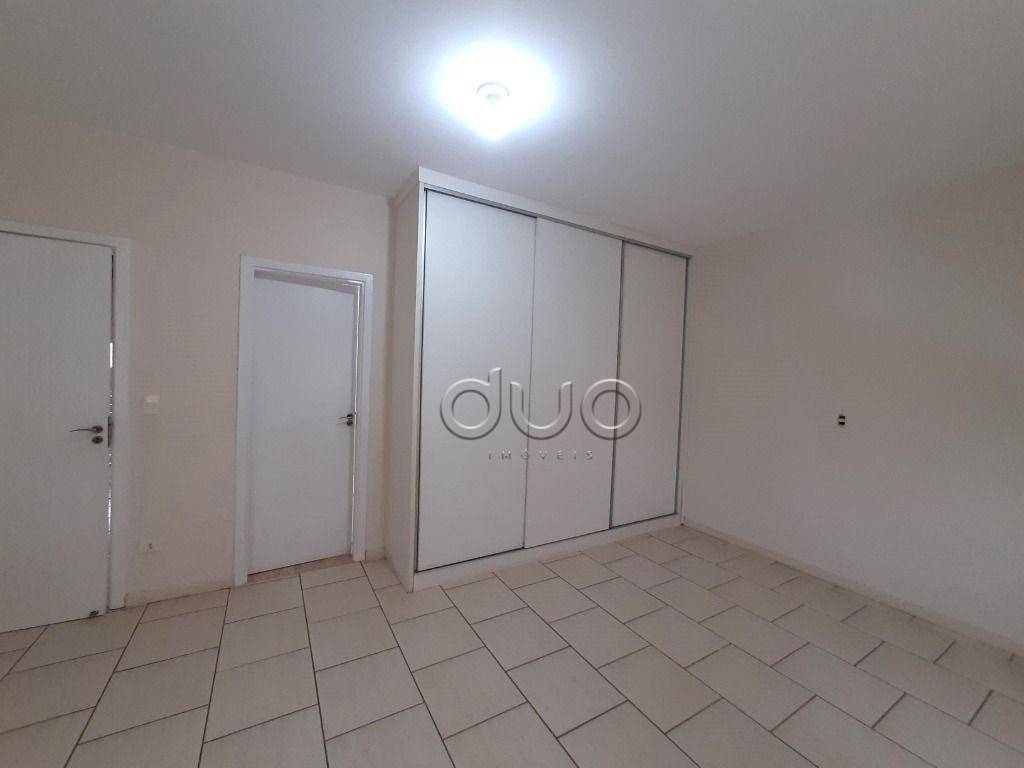 Casa de Condomínio para alugar com 3 quartos, 265m² - Foto 29