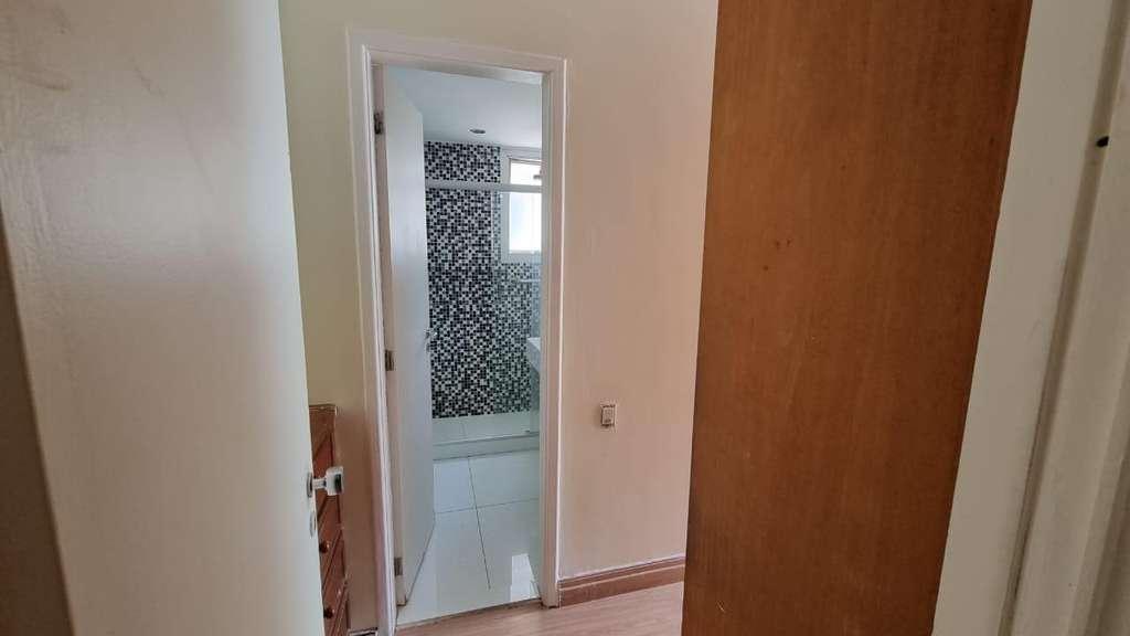 Apartamento à venda com 4 quartos, 188m² - Foto 22